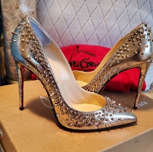 - HP🥳🎊Christian⚜🌺‼️ Louboutin Gold 100mm Escarpic Heels